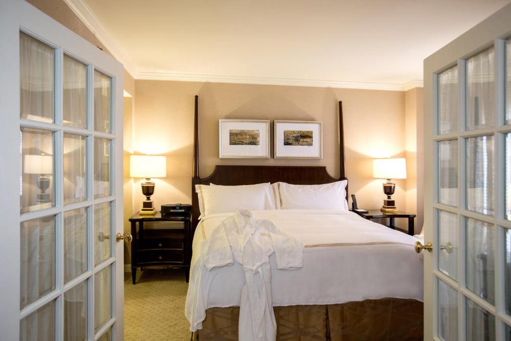 Luxury Suite interior